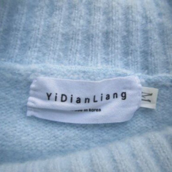 M Faux Fuzzy Foxtail Pullover Sweater Blue Boxy Applique Cuddly Korea - Picture 6 of 7